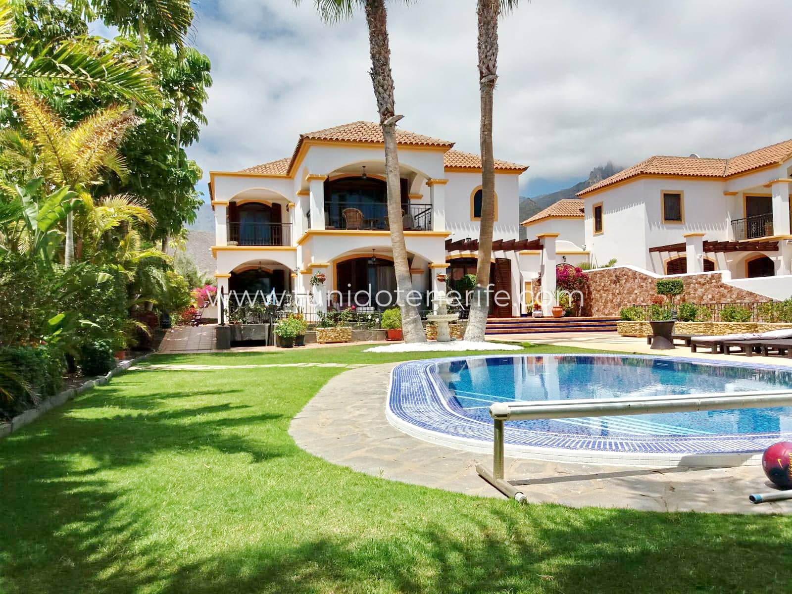 Villa à vendre à Tenerife Sud, Madroñal de Fañabe, Tu Nido Tenerife