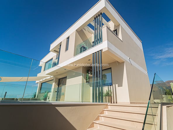 Villa en Venta en Tenerife Sur, Madroñal de Fañabe