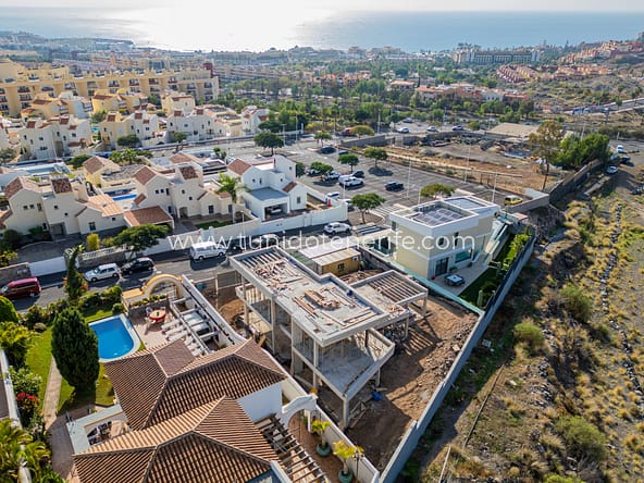 Villa en venta en Tenerife Sur, Madroñal de Fañabe