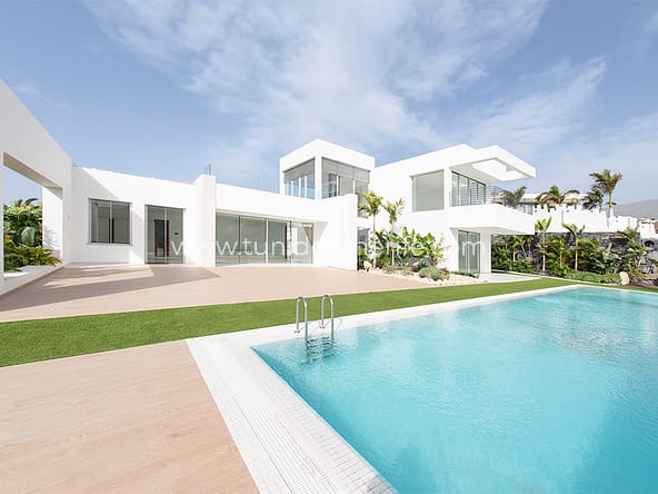 Villa for sale in Tenerife South, La Caleta, Tu Nido Tenerife